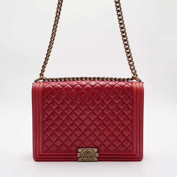 Pre-owned CHANEL Red Leather Quilted Boy Flap Bag Large - Picture 1 of 5